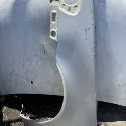 2000 Toyota Corolla left fender silver color $50