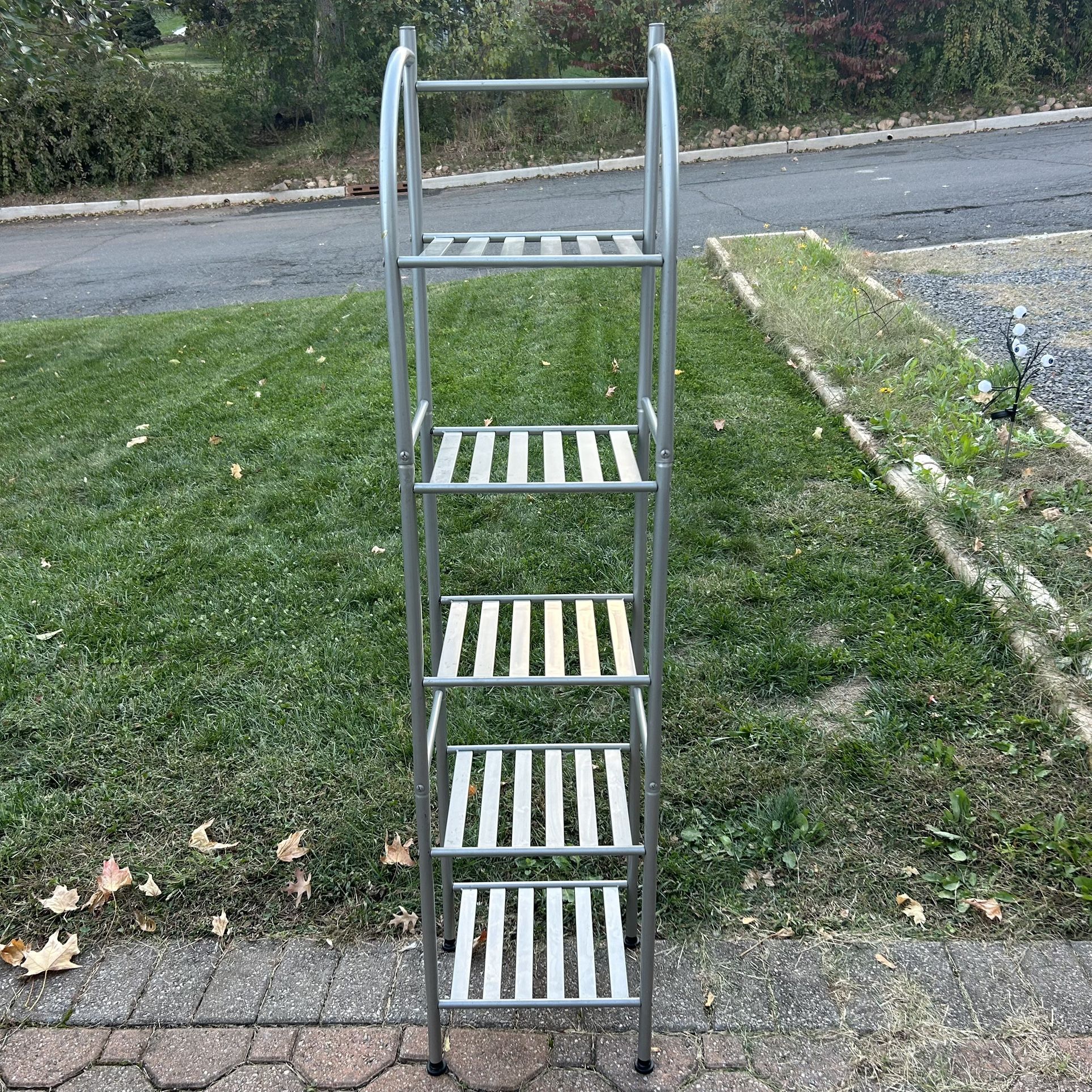 5 Tiered Metal Shelf 