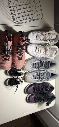 Mixed Lot of Used Sneakers – 5 Pairs