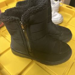 Kids Black winter boots 