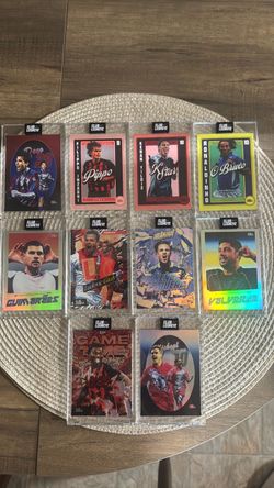 Yes — this is a 10-card Club Legacyz numbered lot, and the numbering makes it more interesting. I can see several /50 cards, including Michael Owen 50