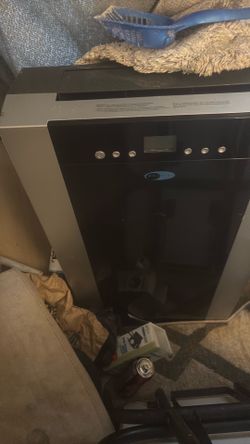 Winters air conditioner/ heater / air humidifier