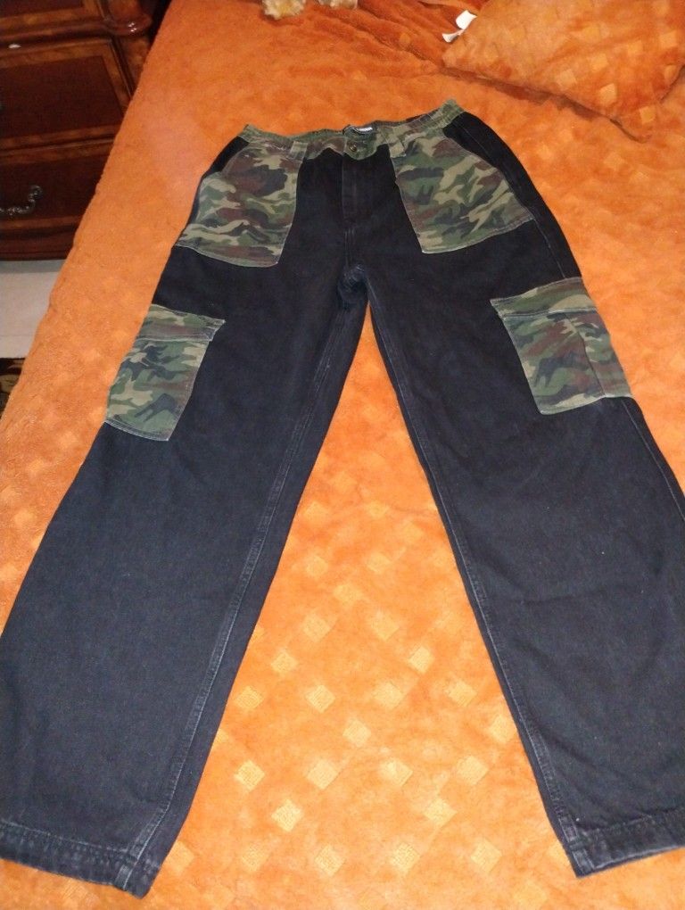 Fashionova Cargo Jeans In Black & Camo Size 15 None Stretch Brand New Womens