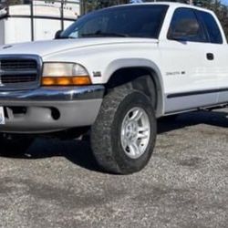 2000 Dodge Dakota