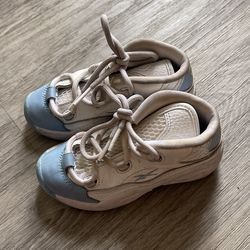 Kids shoes 