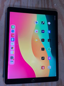 iPad Pro 12.9 inch 2nd Gen, WiFi