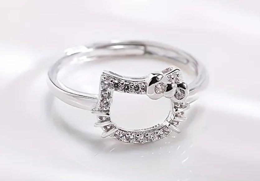 Hello Kitty Ring