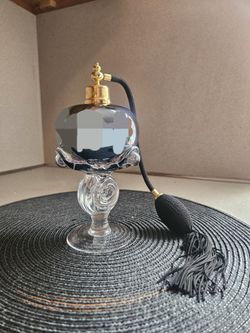 vintage art glass perfume atomizer. 
