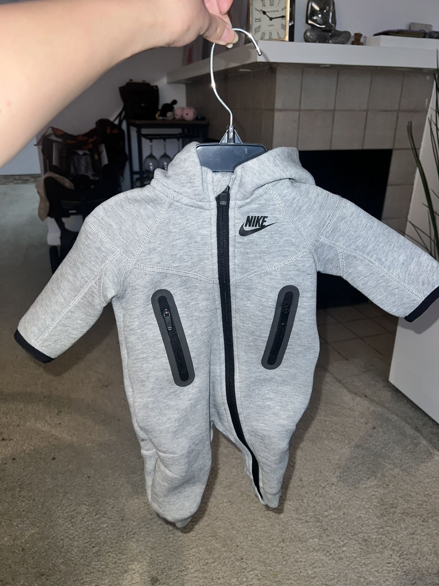 Baby Nike Tech Fleece