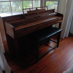 Piano Hallet, Babis & Co.