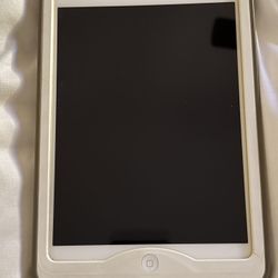 Apple iPad Mini 2 w/Lifeproof Case