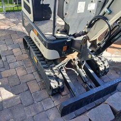 Mini Excavator 