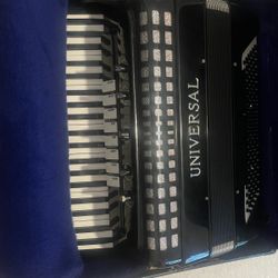 Universal Vintage Accordion Music 