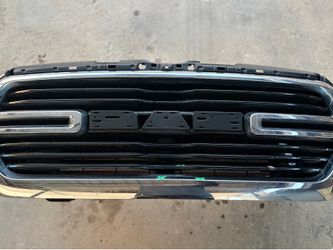 2019-2024 Ram 1500 Front Bumper Center Grille (contact info removed)8AH