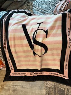 Victoria's Secret Plush Throw Blanket
