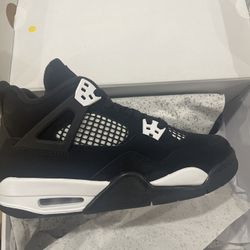 Jordan 4 White Thunder GS