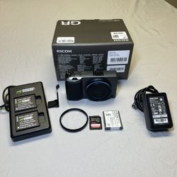 Ricoh GR IIIx Urban Edition