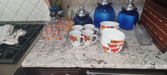 Brightly colored, fall leaf and acorn design by Royal Norfolk. Vintage