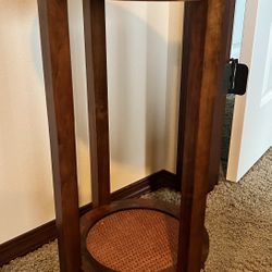 End Table/Stand