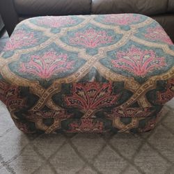Free Ottoman With Wheels 