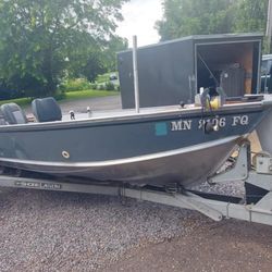 18' Lund Boat and Trailer Doing Presales
