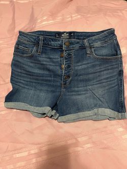 Hollister shorts size (31)