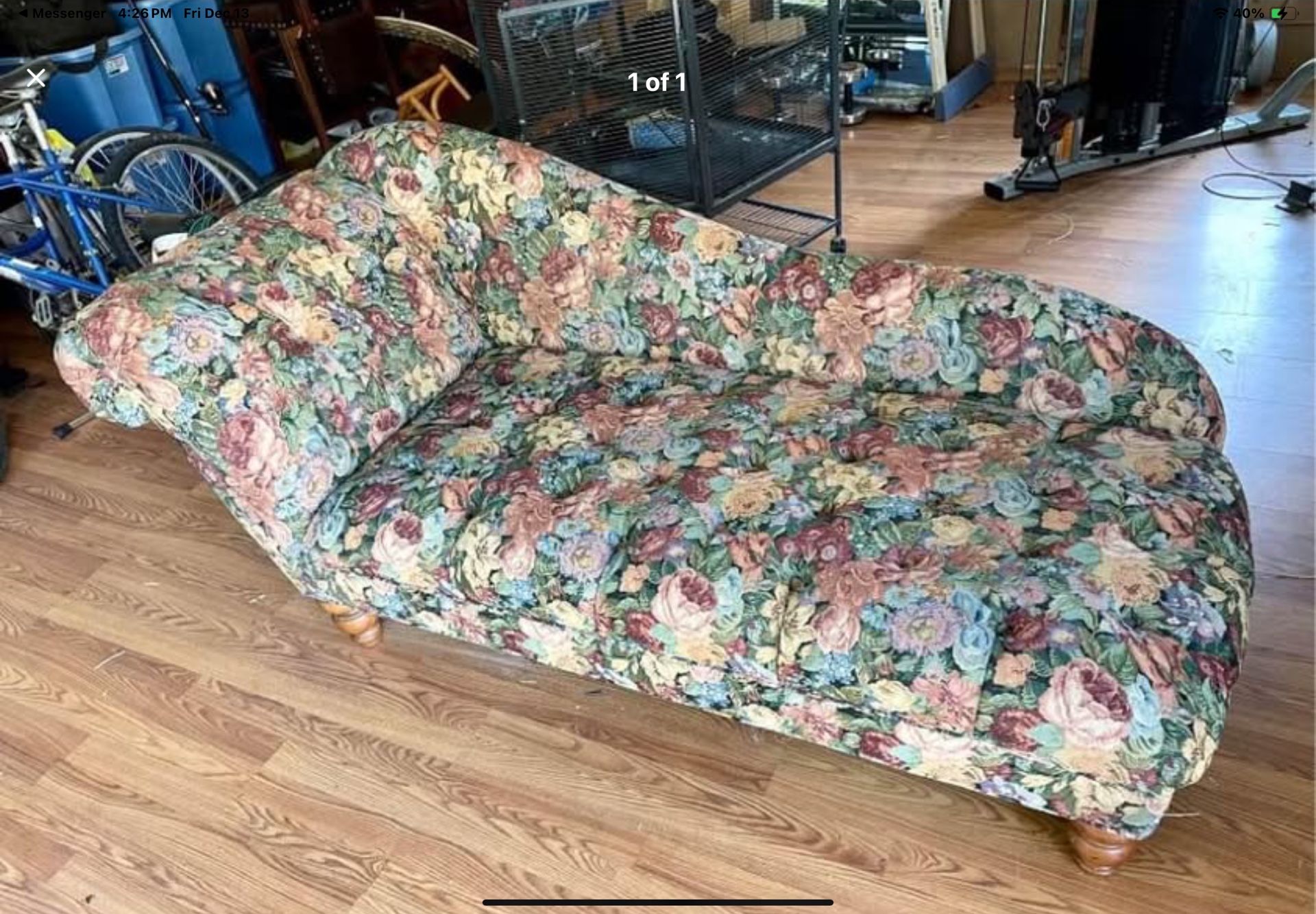 Chaise Lounge