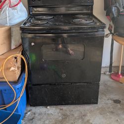 Ge Black Electric Stove