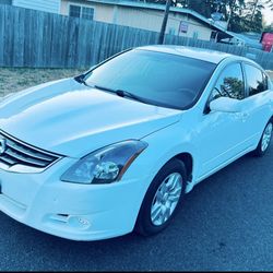 2011 Nissan Altima