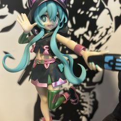 Hatsune Miku Figure