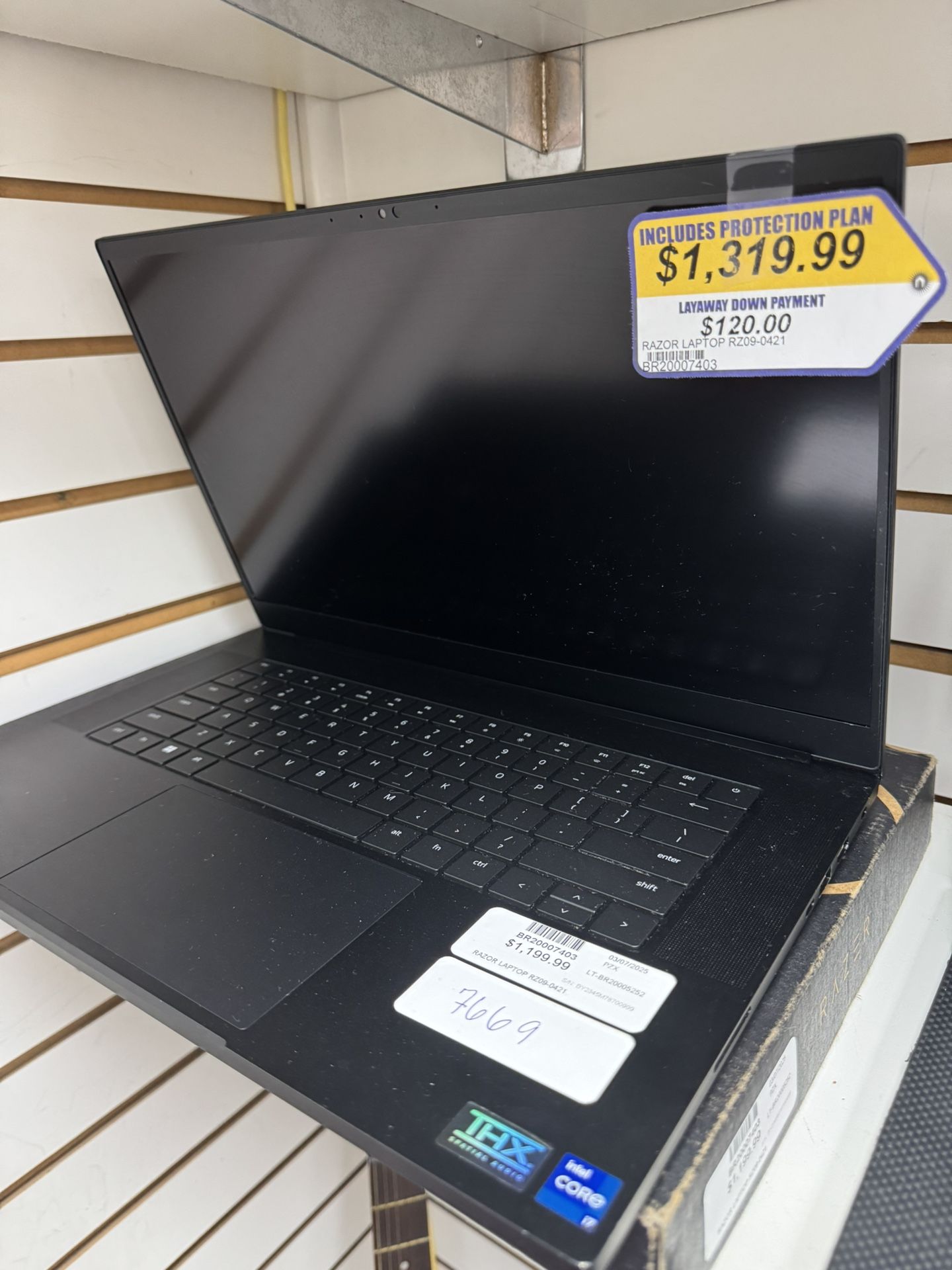 Razor Laptop Rz09-0421