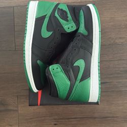 Retro 1 Pine Orchard
