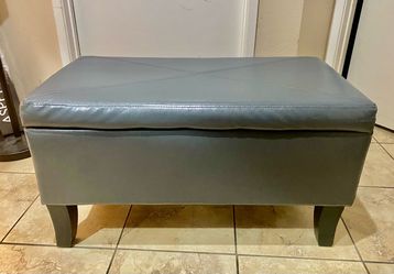 Storage ottoman