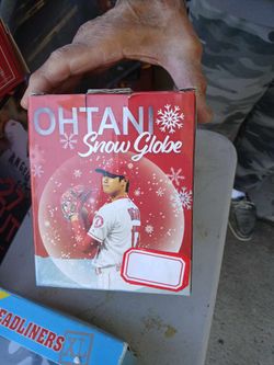 Ohtani snow Globe