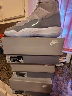 DS Jordan 11 Cool Grey
