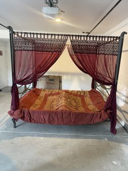Rush Sale!Unique King Size Frame + Comforter Originally $1500 now $750