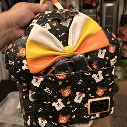 DISNEY HALLOWEEN LOUNGEFLY W EARS
