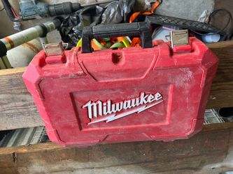 Milwaukee pipe cutter