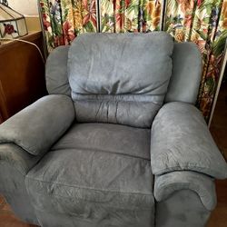 Big Beautiful And Comfy Suede Blue Recliner 