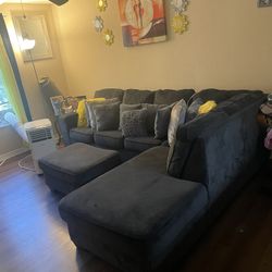 Comfy Couch W Ottom Gray Charcoal Pillows Included 