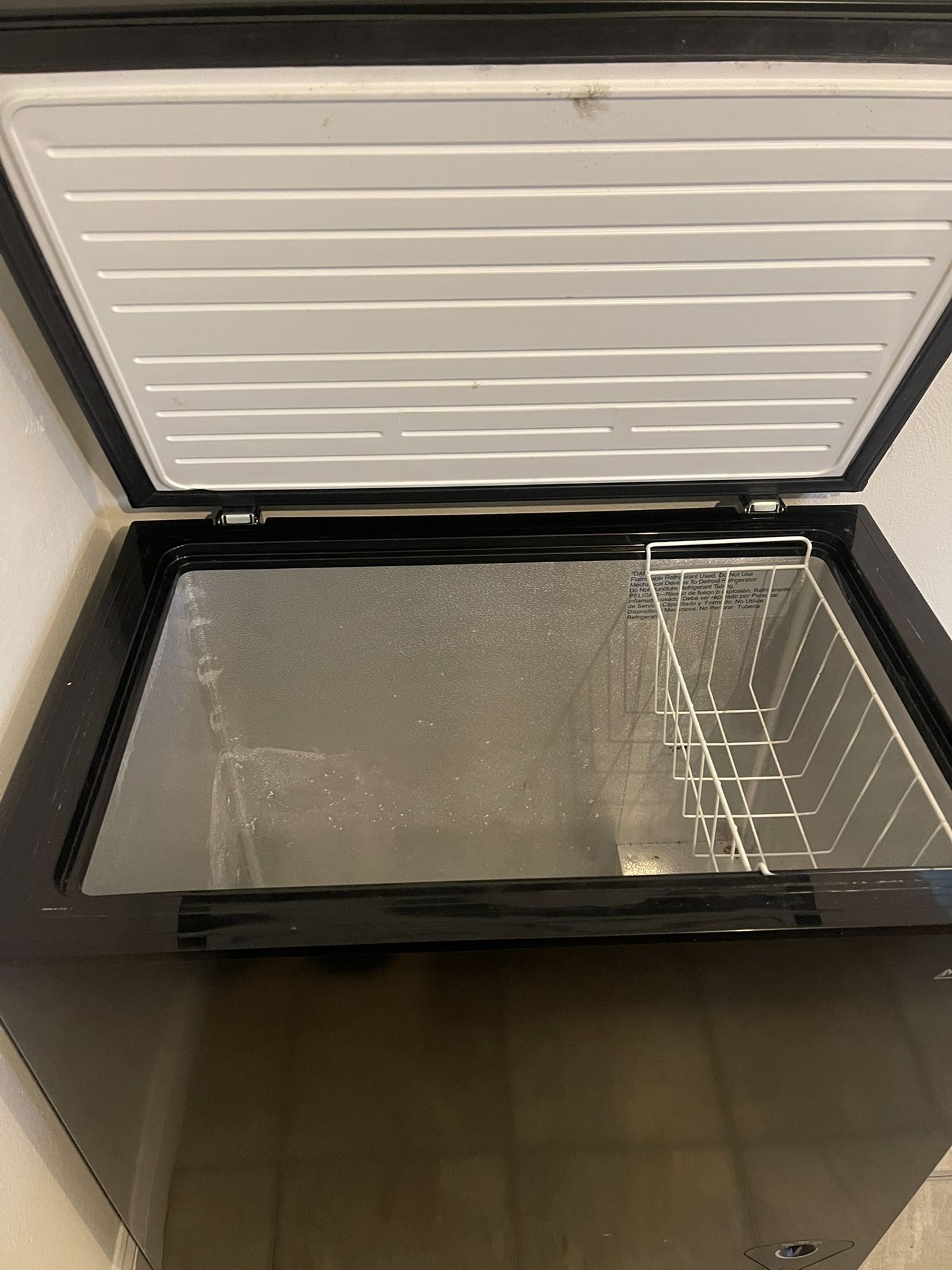 Deep freezer