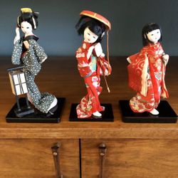 Vintage Japanese Dolls