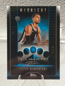Victor Wembanyama rookie /25 topps midnight lunar