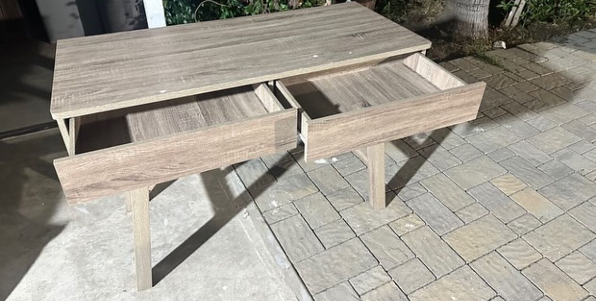 Desk