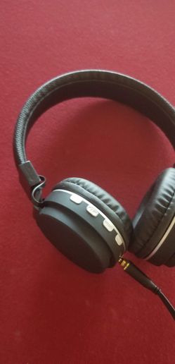 Headphones Bluetooth