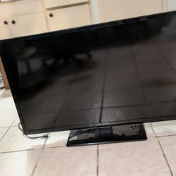 Element Electronics ELEFT406 40" LED TV 60 Hz