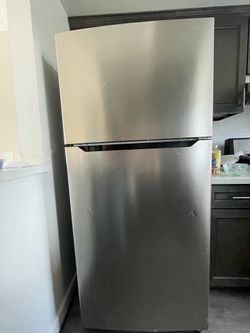 Insignia Fridge