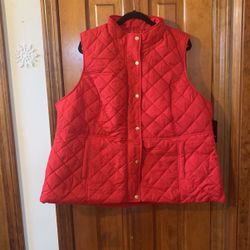 Woman’s Plus Size 2X Red Quilted Vest  NWT