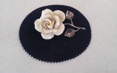 Vintage Fabar porcelain rose
