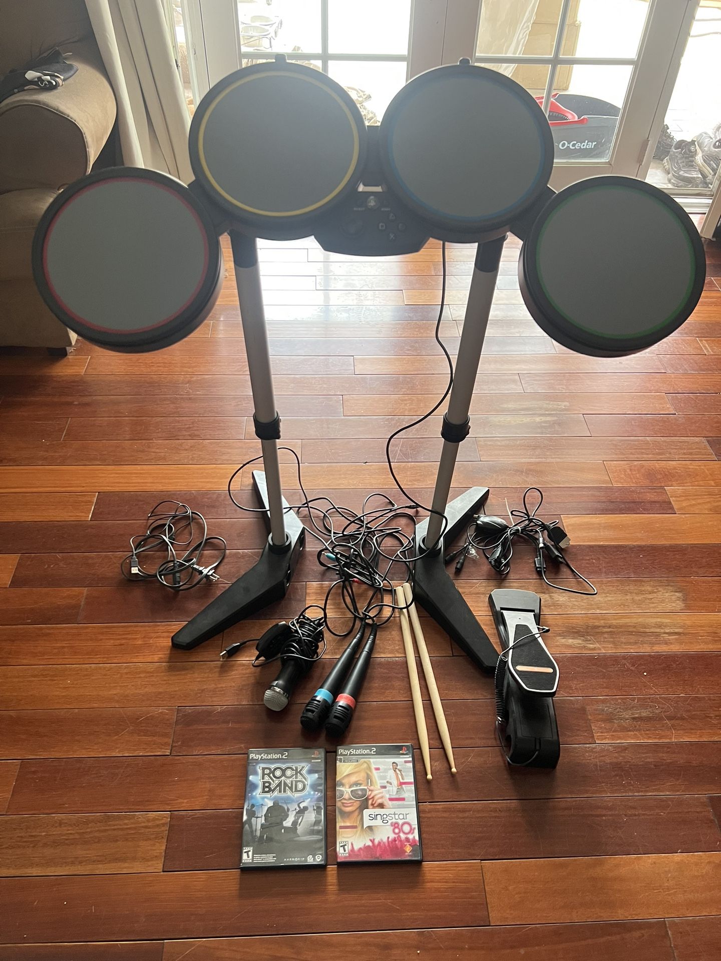 Playstation PS3 PS4 PS2 Rock Band Bundle Guitar Hero Drums , 3 Microphones Games